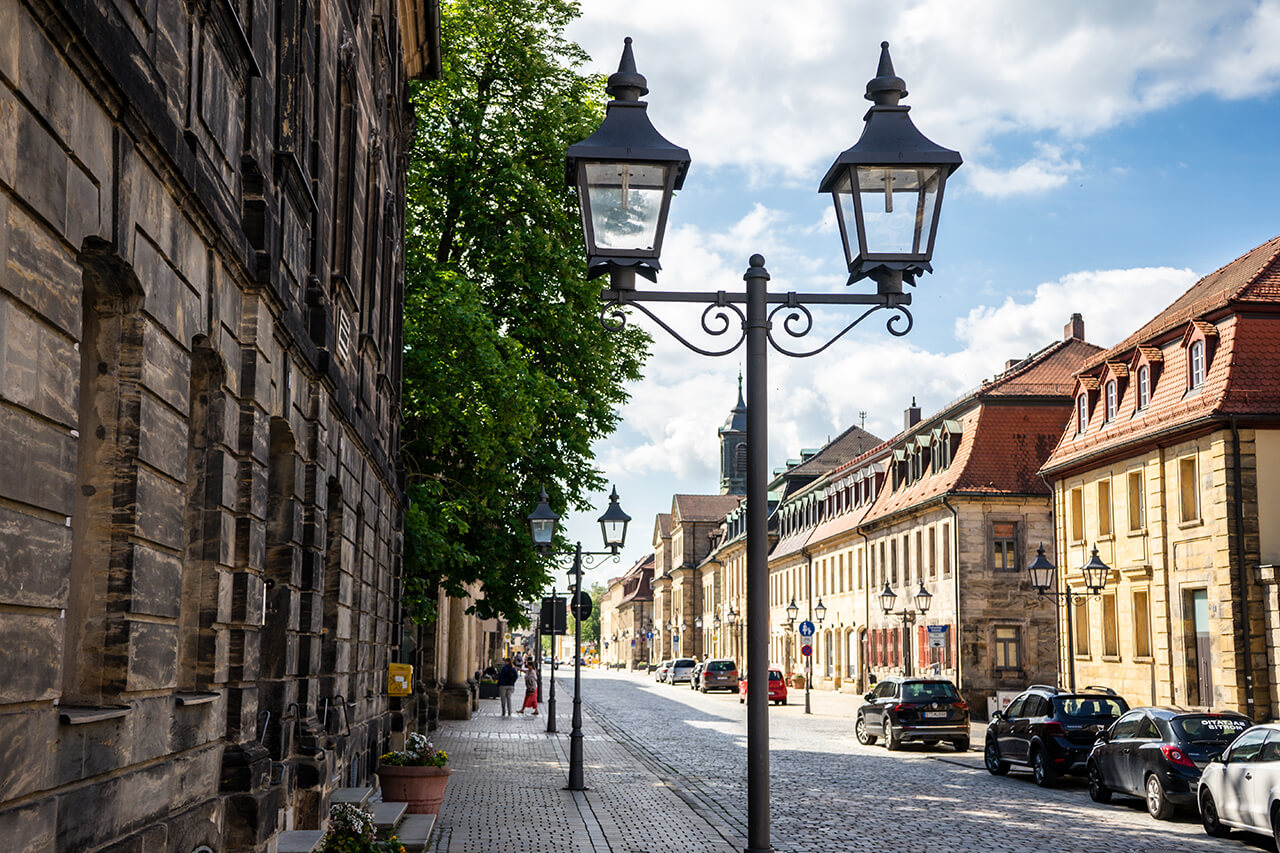 Kurze Wege in die Bayreuther Altstadt, hier Friedrichstraße